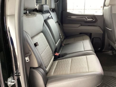 Used 2023 Chevrolet Silverado 1500 ZR2 w/ ZR2 Bison Edition image 18