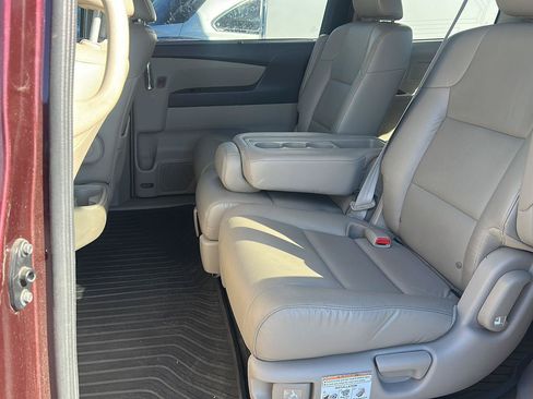 Used 2015 Honda Odyssey EX-L image 12