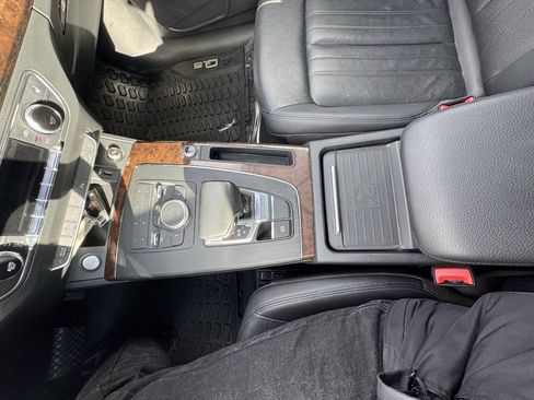 Used 2020 Audi Q5 2.0T Premium w/ Convenience Package AWD/4WD image 35