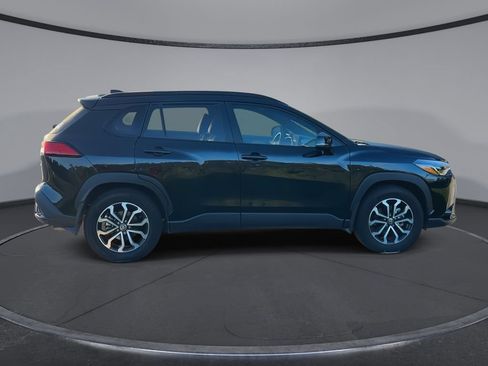 Used 2025 Toyota Corolla Cross AWD Hybrid image 9