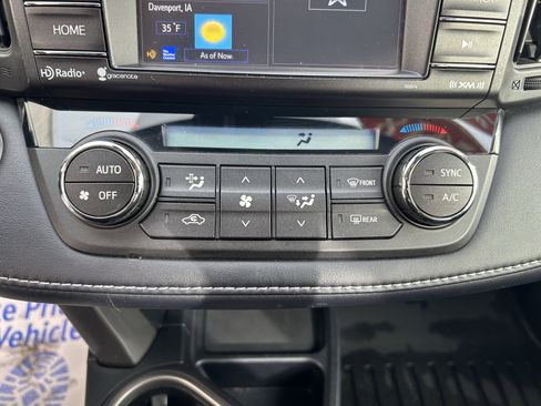 Used 2018 Toyota RAV4 XLE image 28