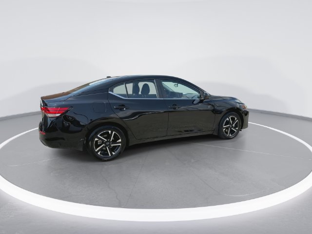 Used 2025 Nissan Sentra SV w/ Trunk Package FWD image 8