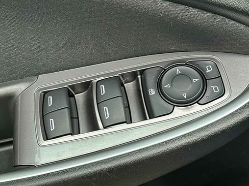 Used 2023 Chevrolet Malibu LS FWD image 13