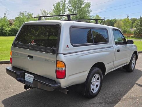 Used 2002 Toyota Tacoma 2WD Regular Cab image 4
