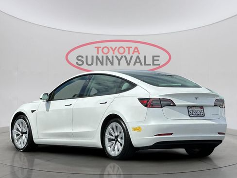 Used 2022 Tesla Model 3 Long Range AWD/4WD image 7