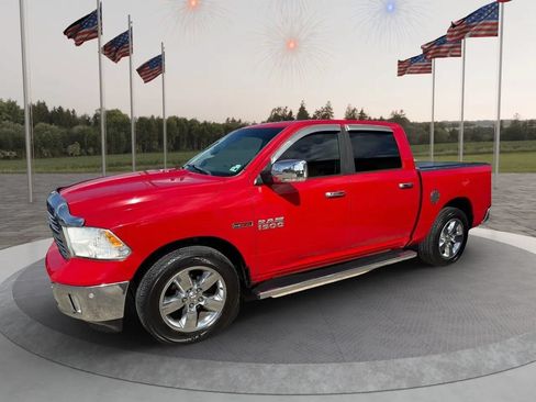 Used 2015 RAM 1500 Big Horn RWD image 3