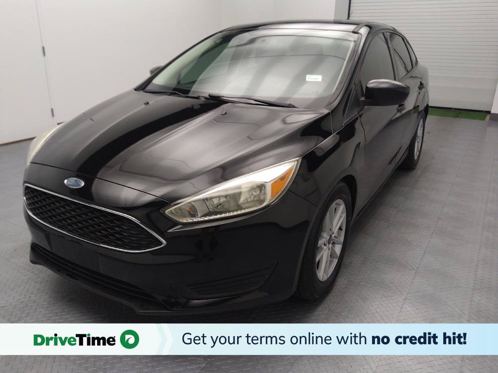 Used 2018 Ford Focus SE FWD image 1