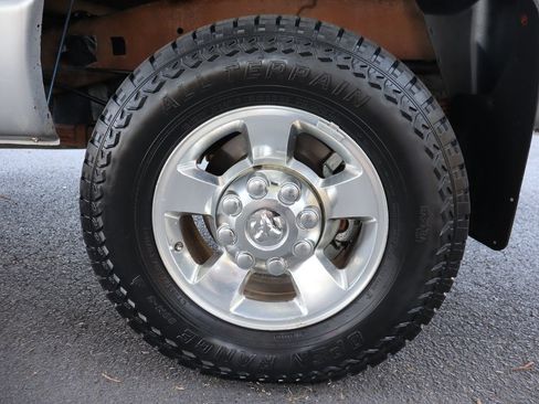 Used 2006 Dodge Ram 2500 Truck SLT w/ Quad Cab Big Horn Value Group AWD/4WD image 40