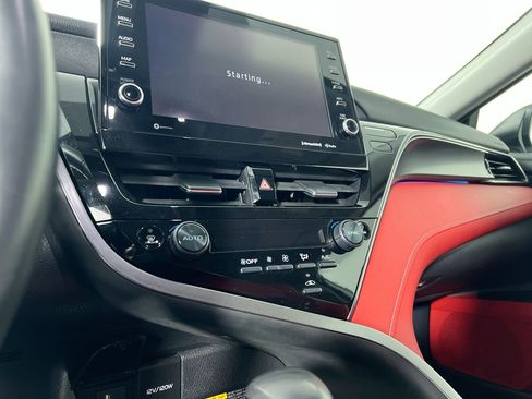 Used 2021 Toyota Camry XSE image 23