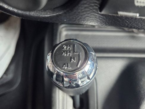 Used 2013 Jeep Wrangler Unlimited Sahara w/ Mopar Chrome Edition Group image 26