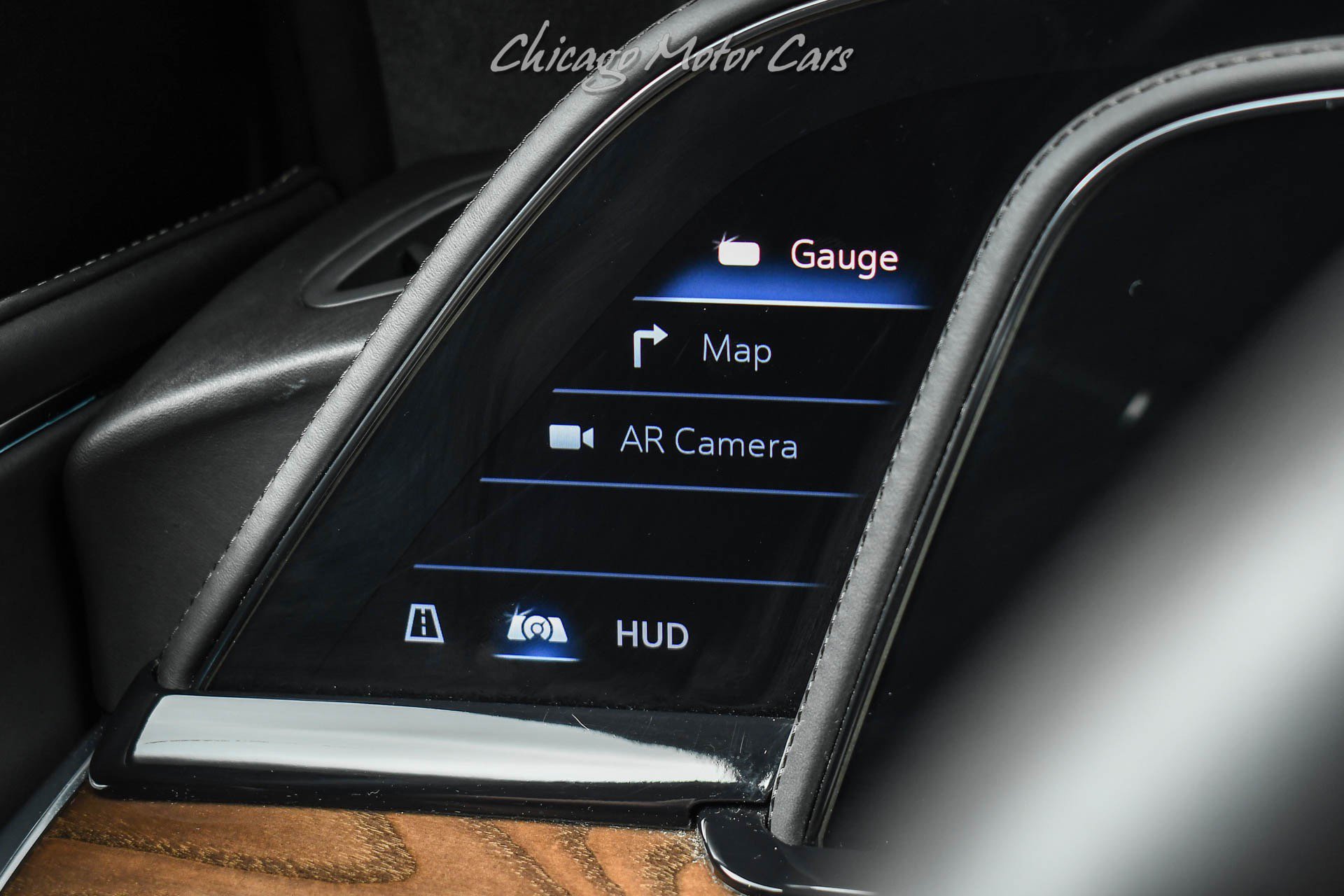 Used 2021 Cadillac Escalade Sport Platinum w/ LPO, ONYX Package AWD/4WD image 12