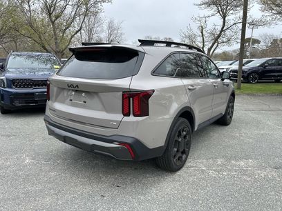 Used 2025 Kia Sorento SX