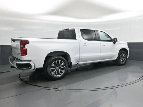 Used 2023 Chevrolet Silverado 1500 RST w/ Z71 Off-Road Package AWD/4WD image 4