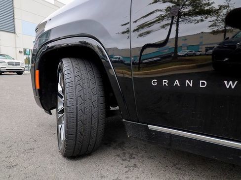 Used 2022 Jeep Grand Wagoneer Series III w/ Rear Seat Video Group 1 image 43