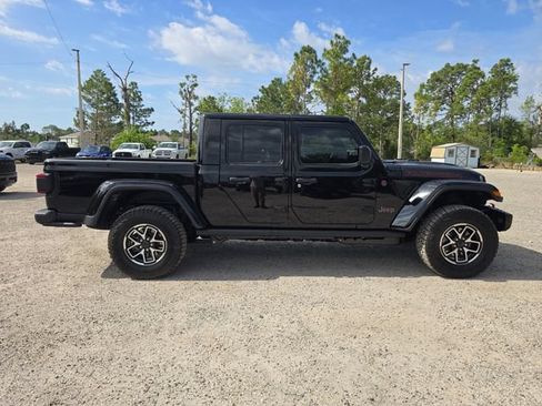 New 2026 Jeep Gladiator Rubicon AWD/4WD image 3