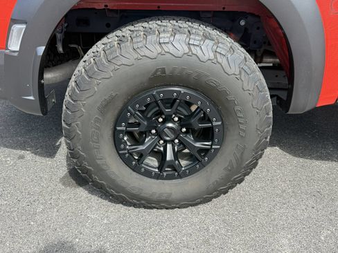 Certified 2023 Ford F150 Raptor w/ Raptor 37 Performance Package AWD/4WD image 39
