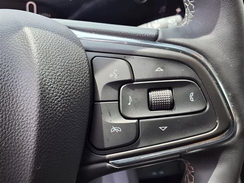 Used 2024 Buick Encore GX Avenir w/ Avenir Technology Package FWD image 22