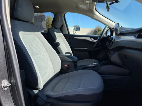Used 2020 Ford Escape SE FWD image 22