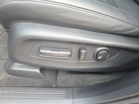 Used 2025 Honda CR-V EX-L image 31