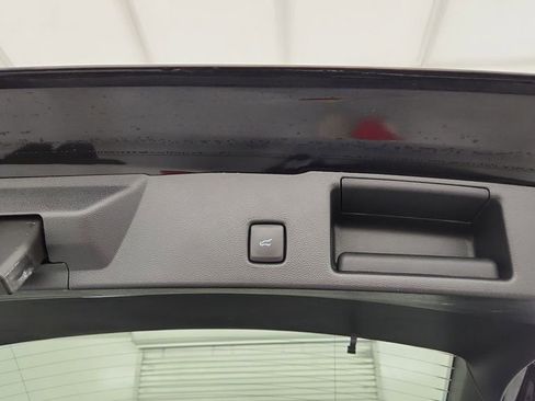 Used 2022 Ford Escape SEL image 22