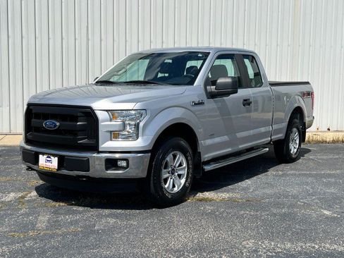 Used 2016 Ford F150 XL w/ Equipment Group 101A Mid AWD/4WD image 3