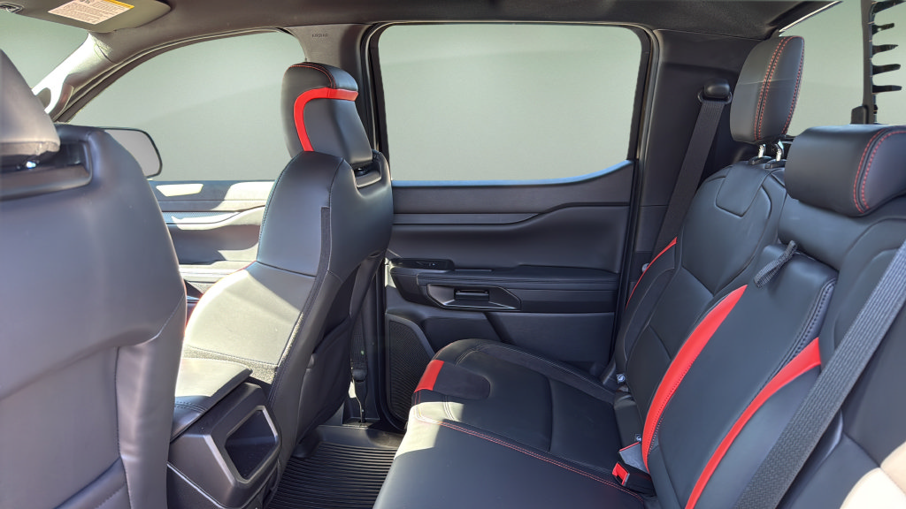 Used 2025 Ford Ranger Raptor AWD/4WD image 19