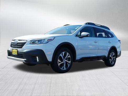 Used 2021 Subaru Outback Limited AWD/4WD image 3