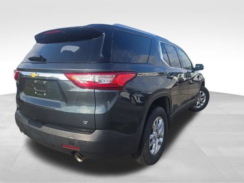 Used 2018 Chevrolet Traverse LT FWD image 5