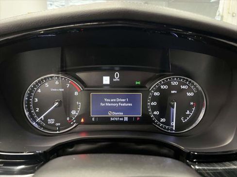 Used 2022 Cadillac XT6 Premium Luxury image 27