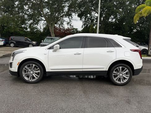 Used 2023 Cadillac XT5 Premium Luxury w/ Technology Package FWD image 4