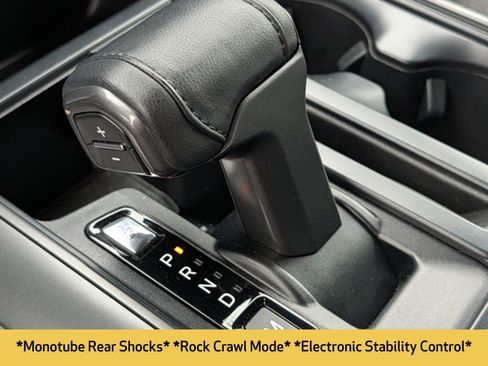 Used 2024 Ford F150 XLT w/ FX4 Off-Road Package image 12