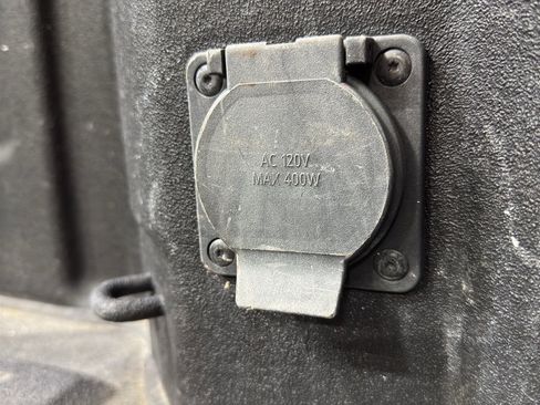 Used 2022 Chevrolet Silverado 1500 RST w/ Convenience Package II image 24