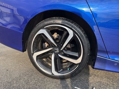 Certified 2022 Honda Accord Sport image 9