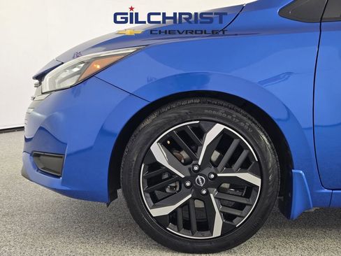 Used 2023 Nissan Versa SR w/ Trunk Package image 10