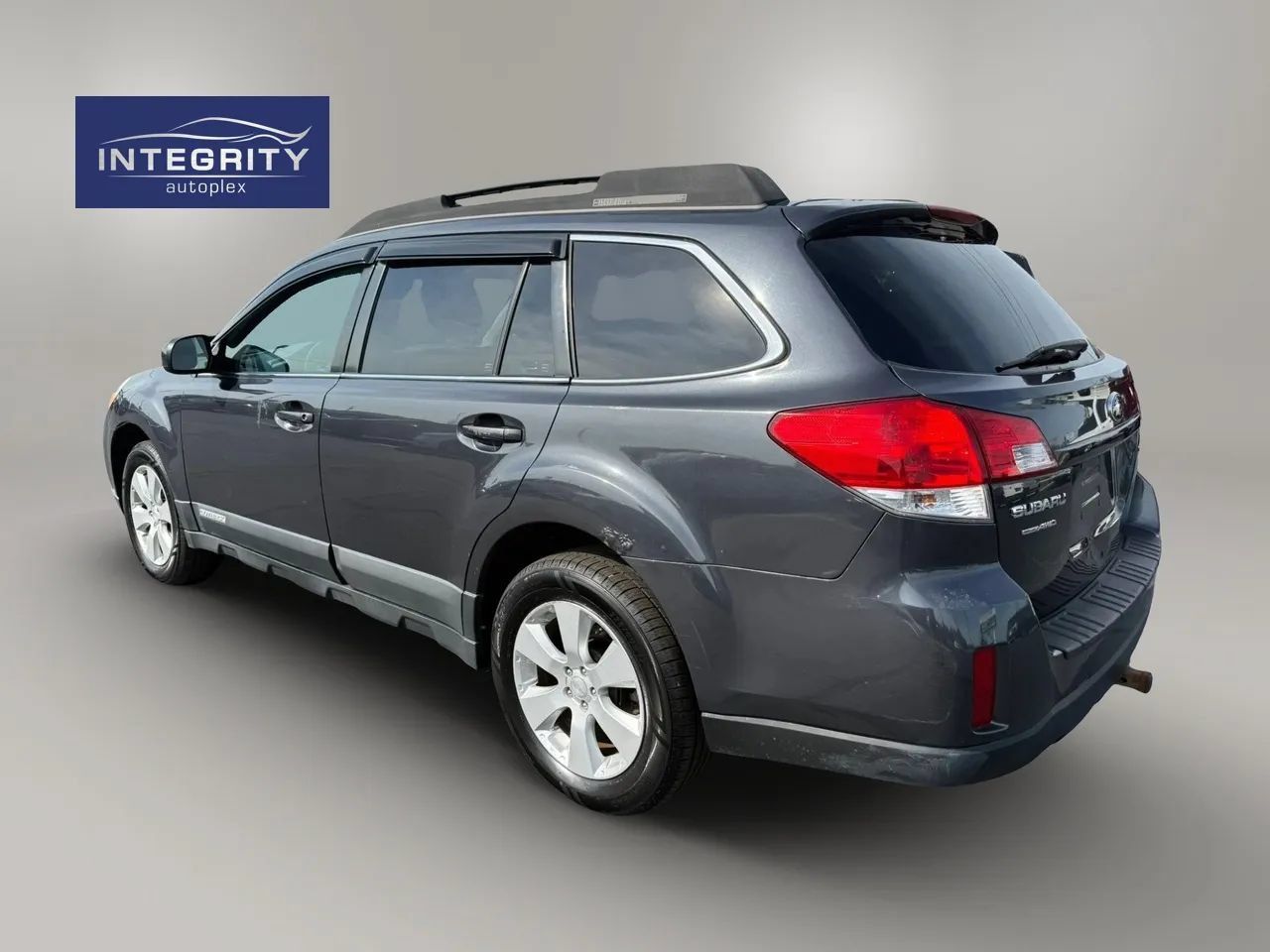 Used 2011 Subaru Outback 2.5i Limited AWD/4WD image 3
