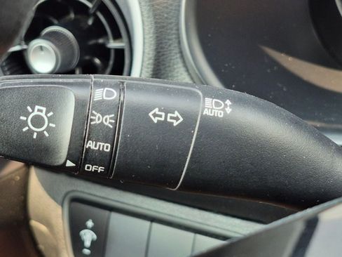 Used 2024 Kia Forte LXS FWD image 14