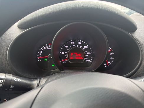 Used 2018 Kia Soul + image 16