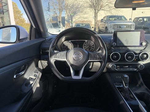 Used 2021 Nissan Sentra SV image 22
