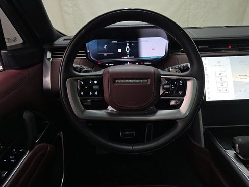 Used 2024 Land Rover Range Rover SE AWD/4WD image 10