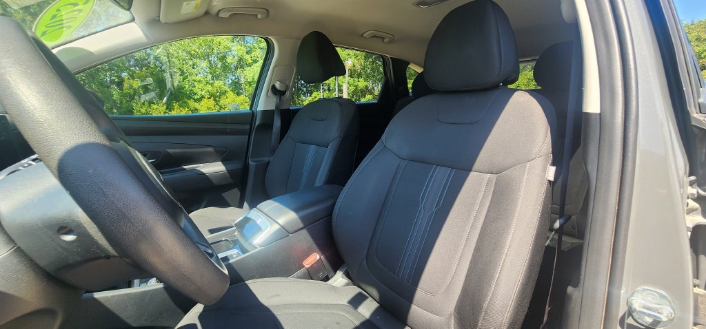 Used 2025 Hyundai Tucson SEL FWD image 13