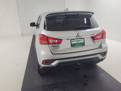 Used 2018 Mitsubishi Outlander Sport ES AWD/4WD image 6