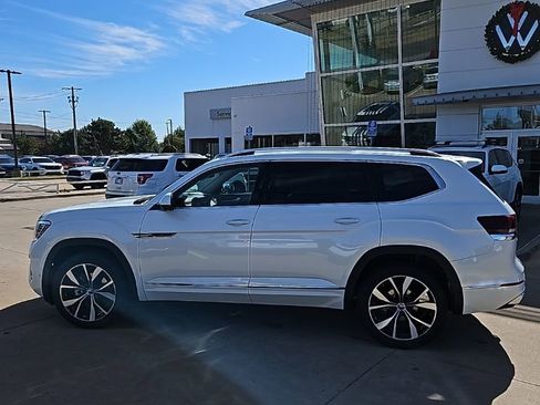 New 2026 Volkswagen Atlas SEL Premium R-Line AWD/4WD image 8
