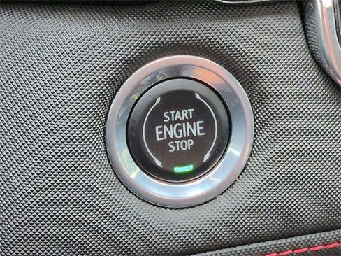 Used 2023 Chevrolet Colorado Z71 w/ Z71 Convenience Package 2 image 28