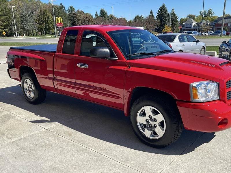 Used 2006 Dodge Dakota SLT w/ R/T Group AWD/4WD image 8