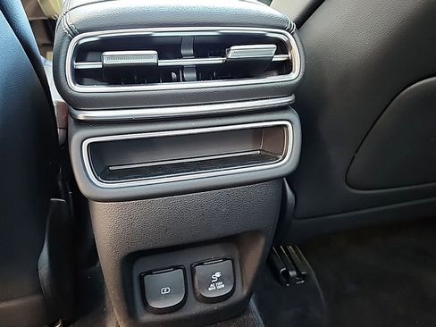 Used 2025 Genesis GV80 2.5T Advanced image 21