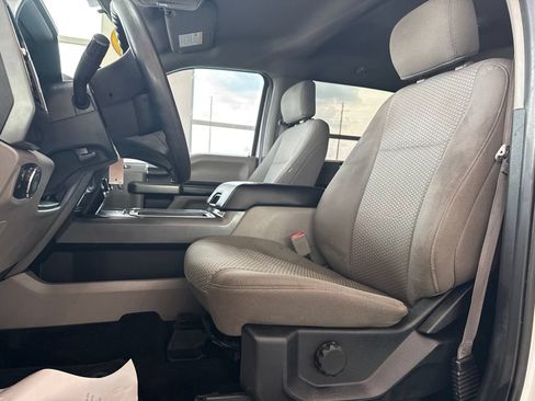 Used 2018 Ford F150 XLT AWD/4WD image 20