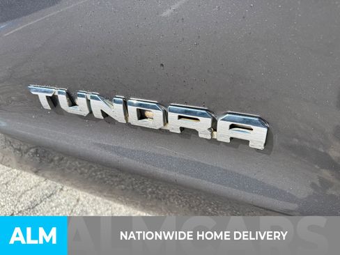 Used 2015 Toyota Tundra SR5 w/ SR5 Upgrade Package RWD image 4