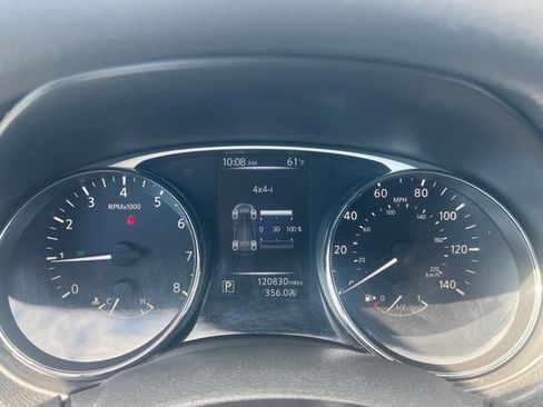 Used 2014 Nissan Rogue SV AWD/4WD image 21