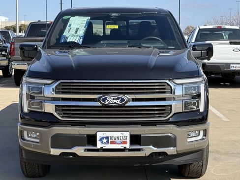 New 2025 Ford F150 King Ranch w/ FX4 Off-Road Package image 30