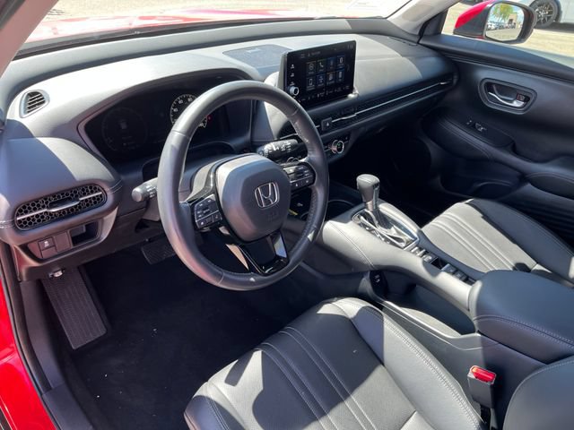 Certified 2024 Honda HR-V EX-L image 4